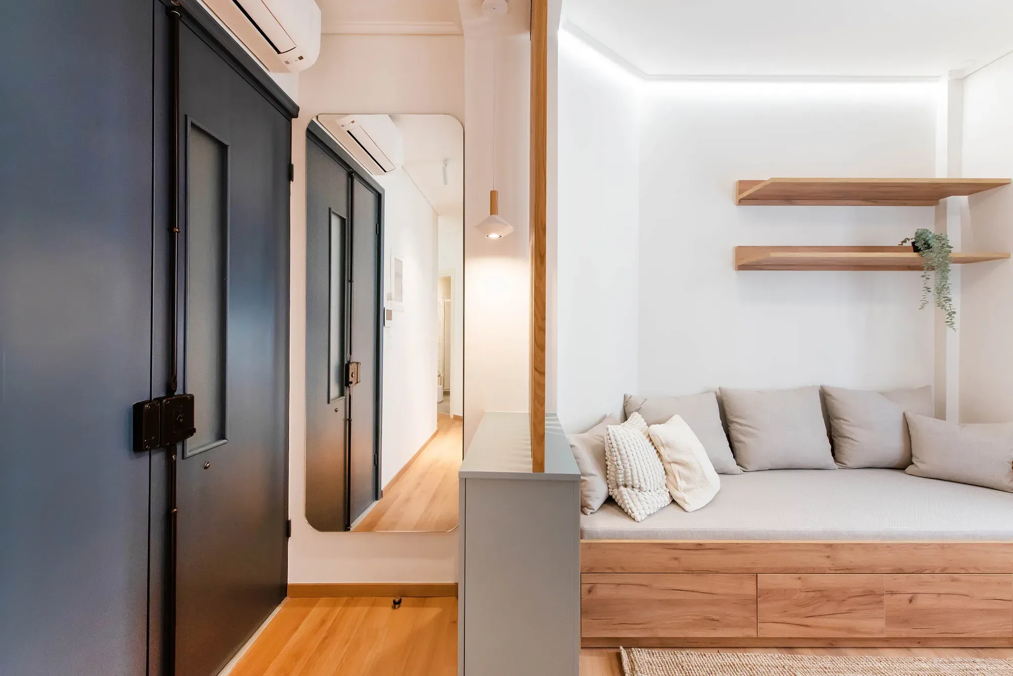 Deluxe Suite — 3