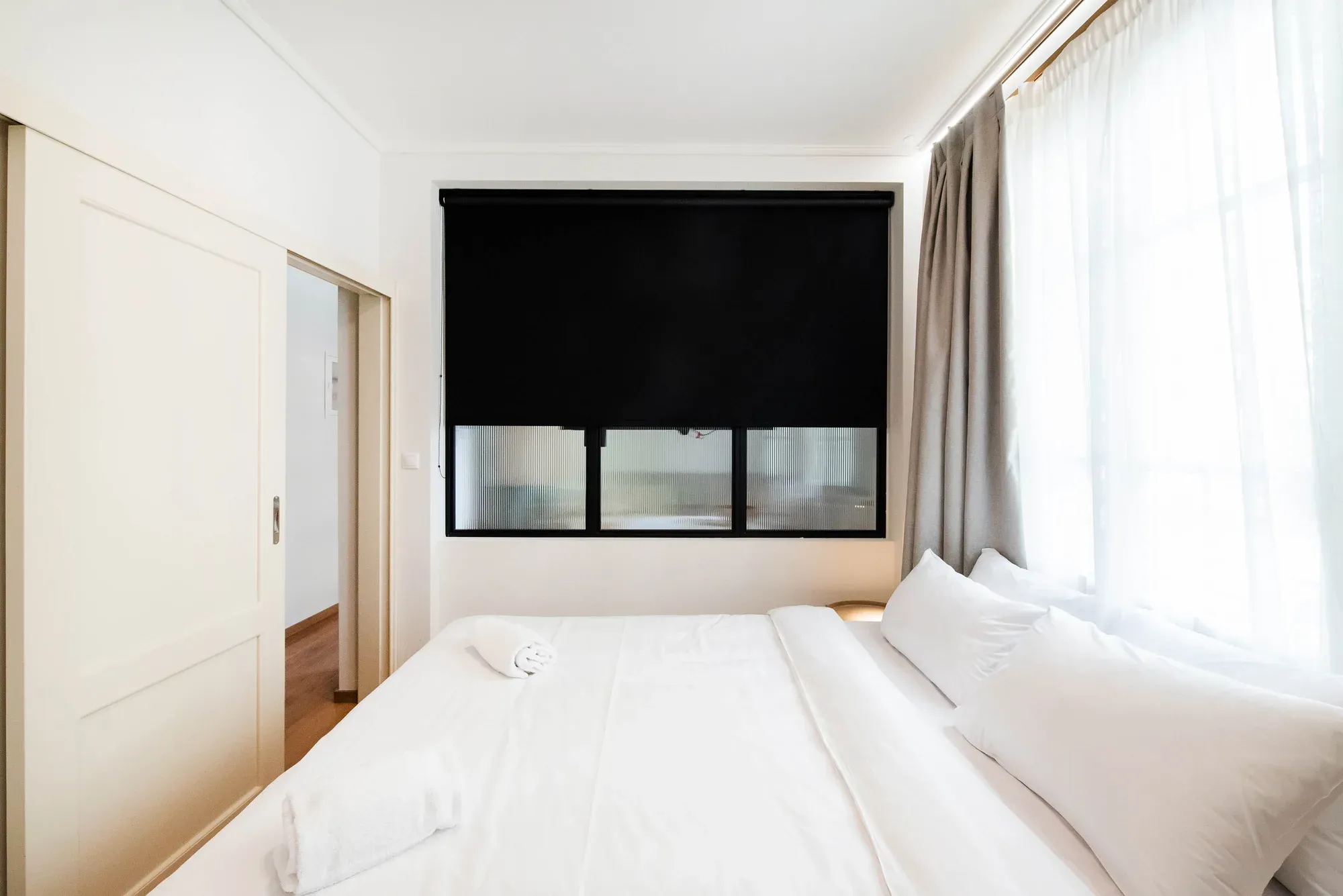 Deluxe Suite — 8
